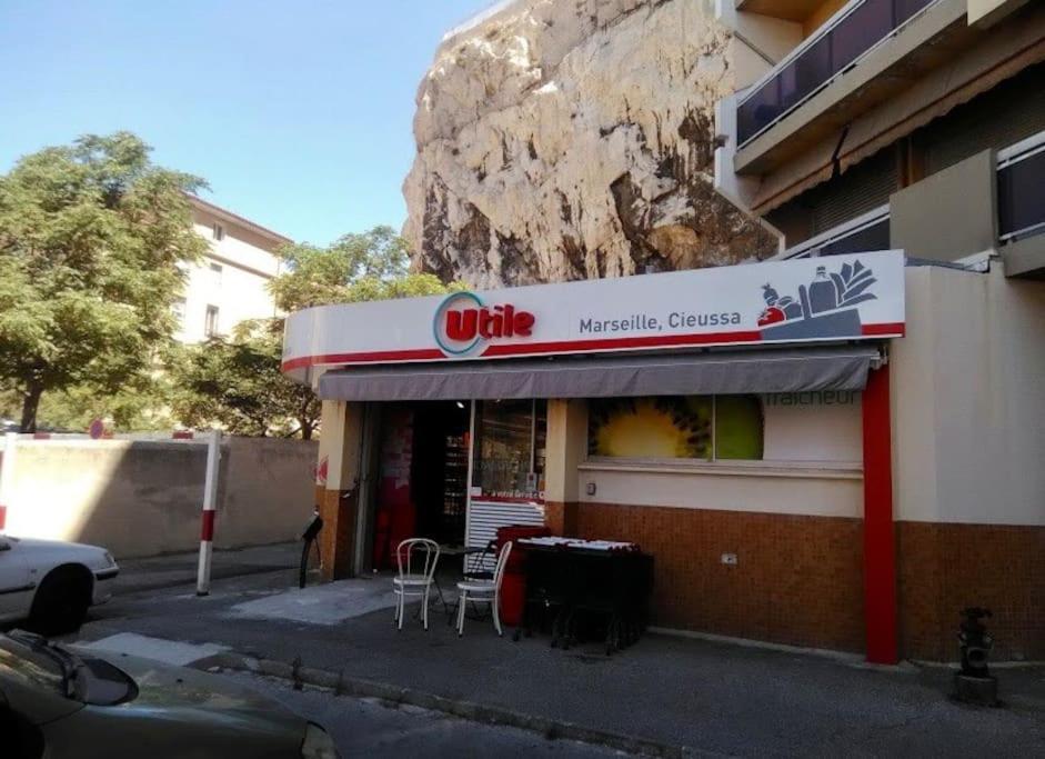 Superbe Logement Au Vallon Des Auffes Marseille Exteriér fotografie